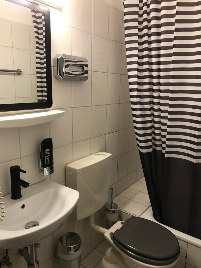 Hotel Ko Düsseldorf Kültér fotó